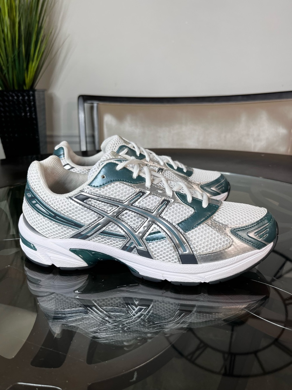 ASICS Gel 1130 Dark
Neptune 1201A256-121 Men’s Sz 10